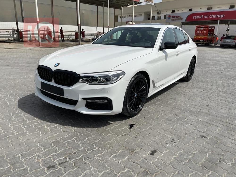 بی ئێم دەبڵیو سیریەس 5